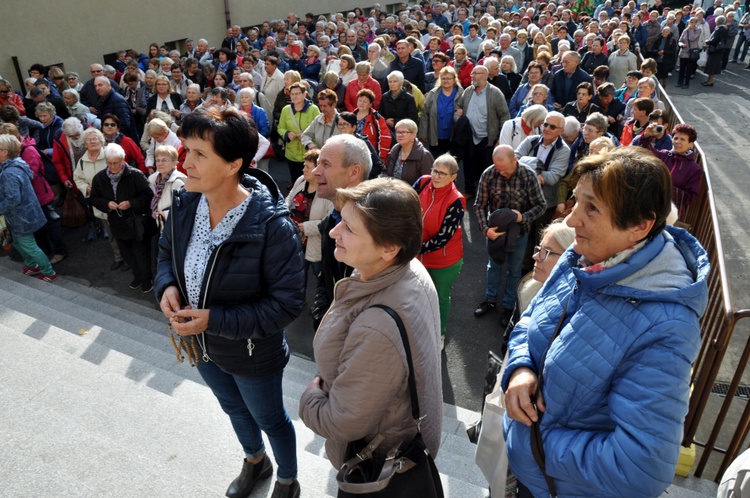 Pielgrzymka Żywego Różańca na Górę Świętej Anny