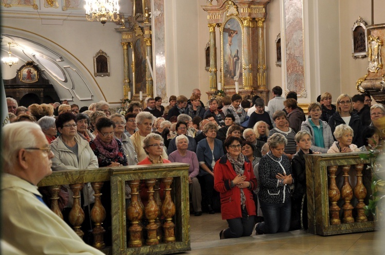 Pielgrzymka Żywego Różańca na Górę Świętej Anny