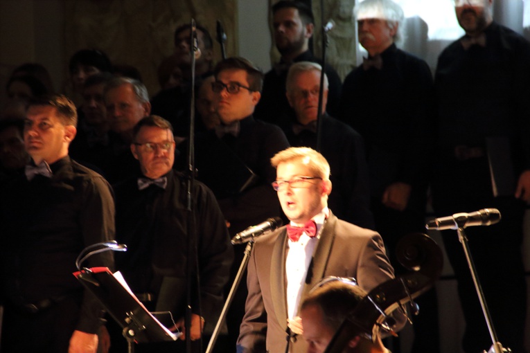 Pusta noc u św. Józefa i Judy Tadeusza w Rumi.