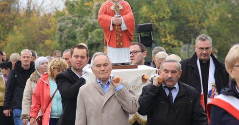 Na pamiątkę męczeńskiej śmierci bł. ks. Jerzego Popiełuszki, gdyński świat pracy pielgrzymuje do kościoła Matki Bożej Licheńskiej.