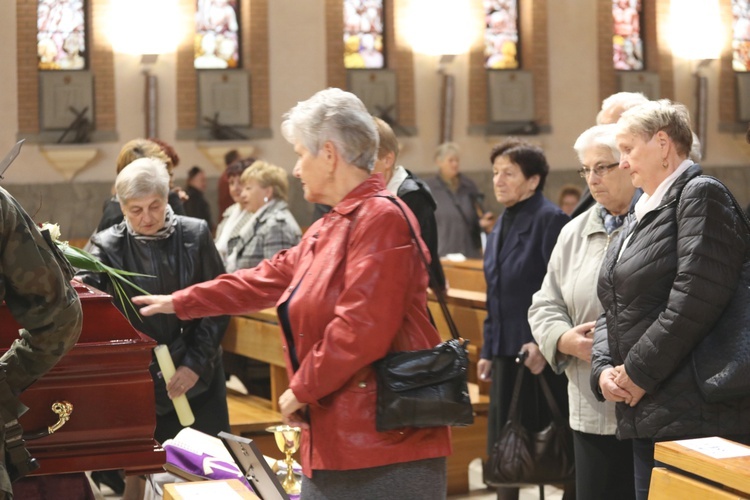 Ostatnie pożegnanie śp. ks. mjr. Krzysztofa Strauba 