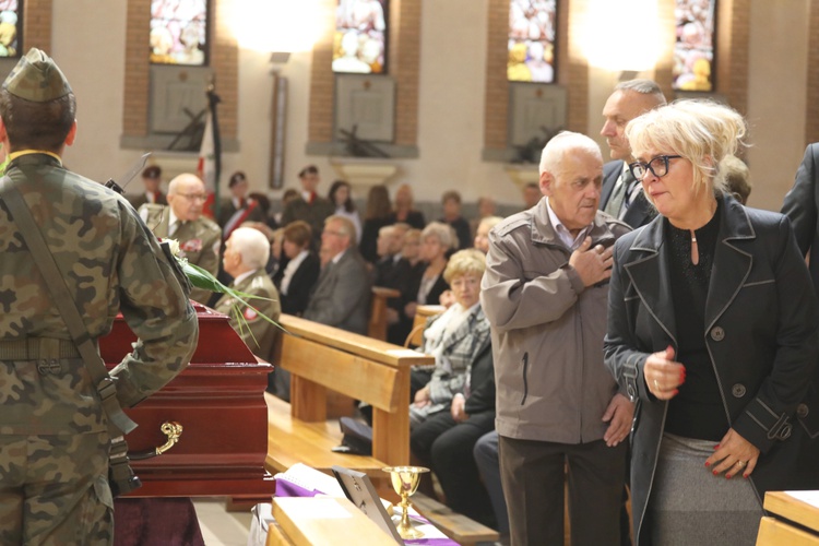 Ostatnie pożegnanie śp. ks. mjr. Krzysztofa Strauba 