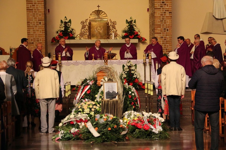 Pogrzeb o Niwarda Karszni OCist, cz. 1