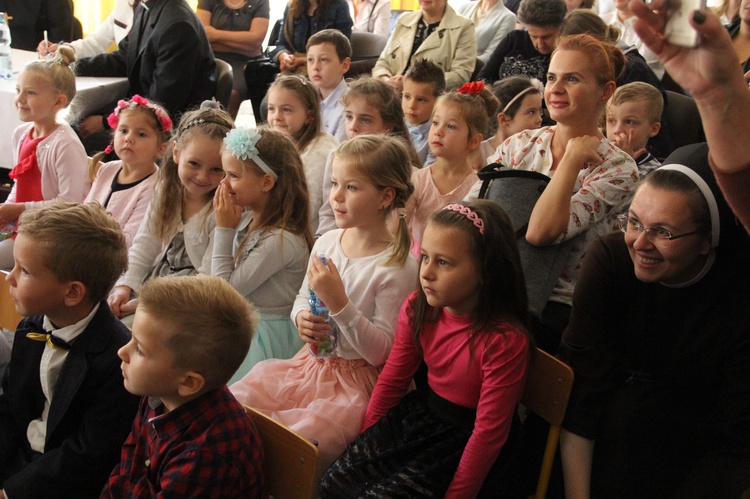 Tarnów. Konkurs Piosenki Religijnej 