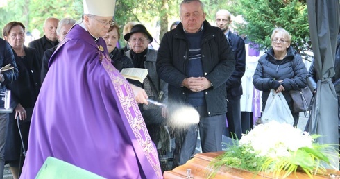 Uroczytsości pogrzebowe ś.p. ks. Andrzeja Wręczyckiego