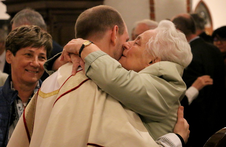 Święcenia trzech diakonów