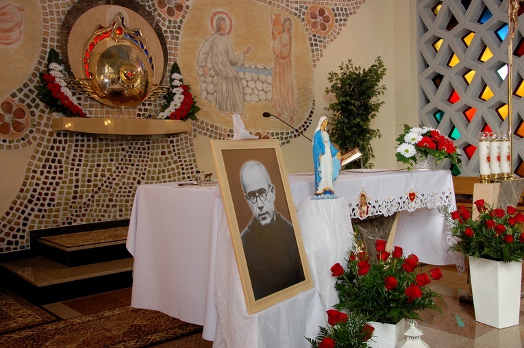 O św. Maksymilianie w Mikołajowicach
