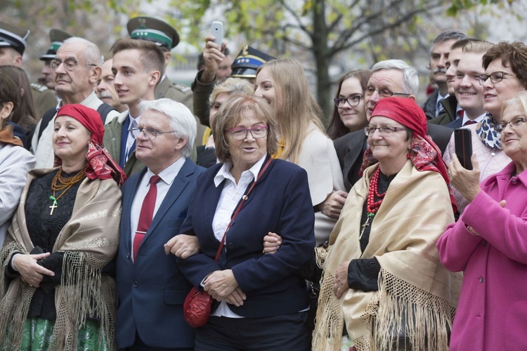 Prezydent Andrzej Duda odsłonił pomnik Wojciecha Korfantego