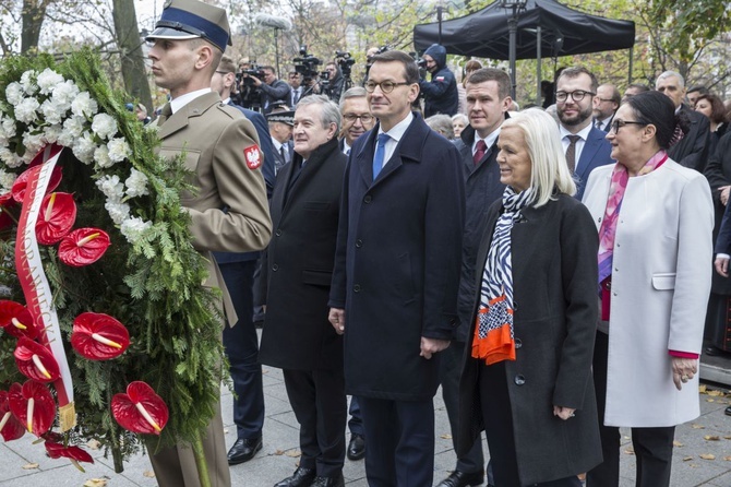 Prezydent Andrzej Duda odsłonił pomnik Wojciecha Korfantego