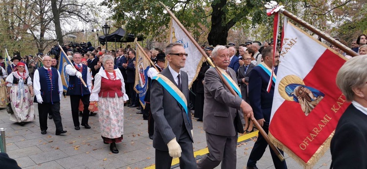 Prezydent Andrzej Duda odsłonił pomnik Wojciecha Korfantego