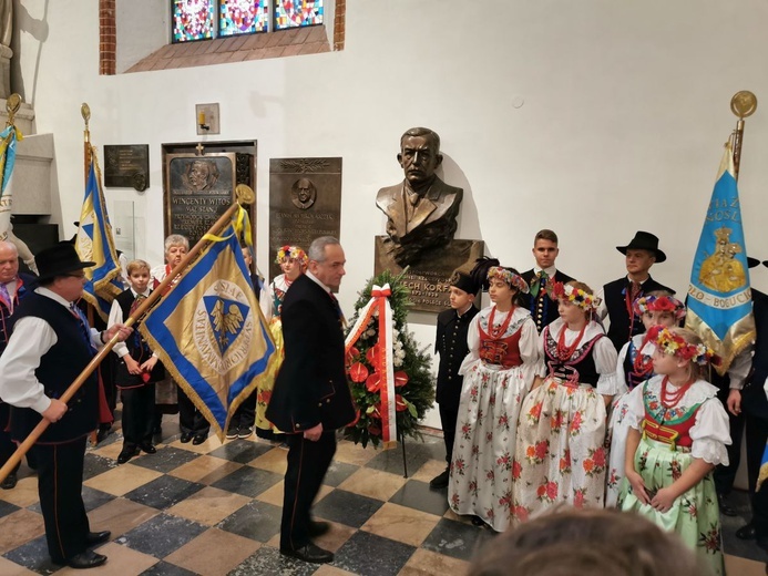 Prezydent Andrzej Duda odsłonił pomnik Wojciecha Korfantego