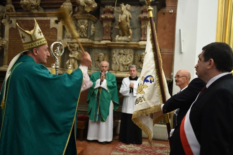 Sztandar Fundacji Hetmana Jana Tarnowskiego