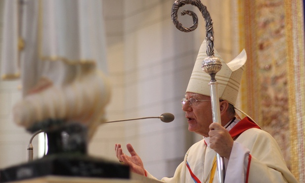 Abp Jędraszewski: rozpoznawać znaki czasu i głosić światu Dobrą Nowinę