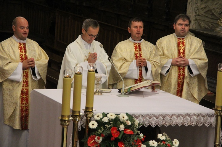 Przyznanie stypendiów Fundacji im. Arcybiskupa Jerzego Ablewicza