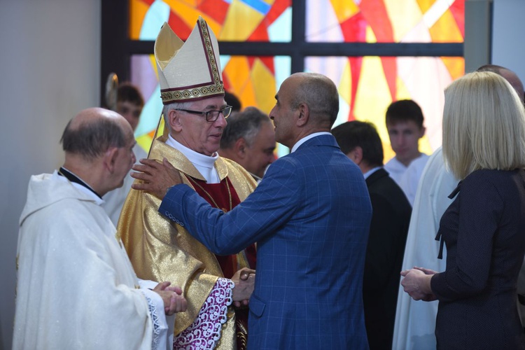 Pierwsza Msza św. w kościele pw. Miłosierdzia Bożego w Starym Sączu