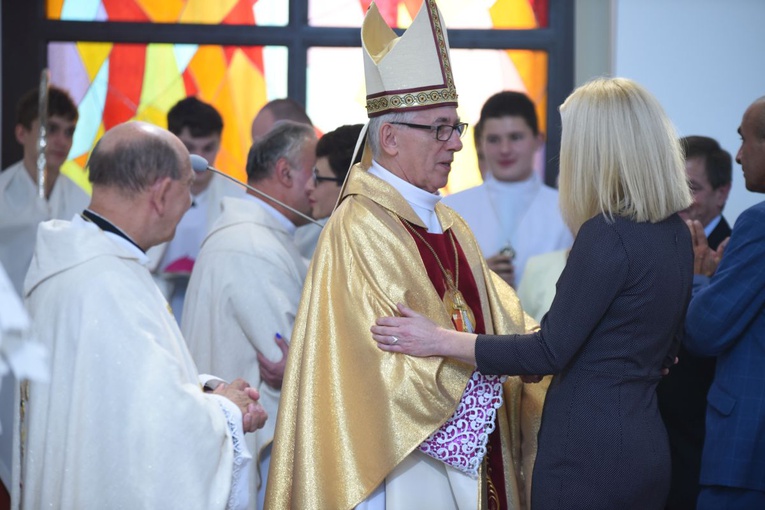 Pierwsza Msza św. w kościele pw. Miłosierdzia Bożego w Starym Sączu