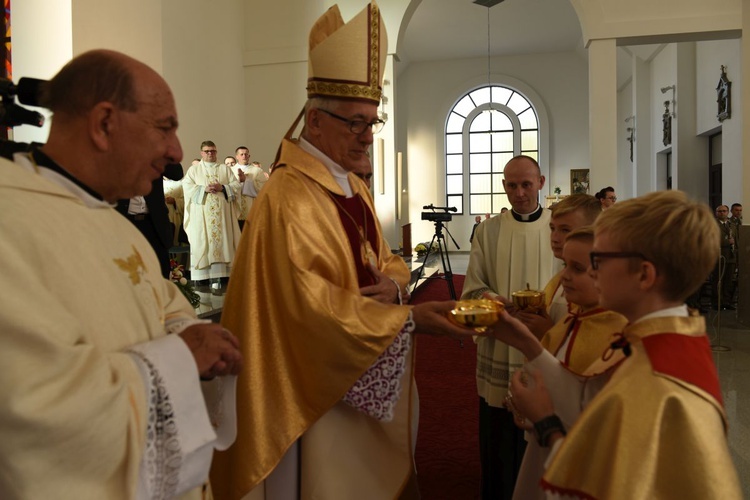 Pierwsza Msza św. w kościele pw. Miłosierdzia Bożego w Starym Sączu