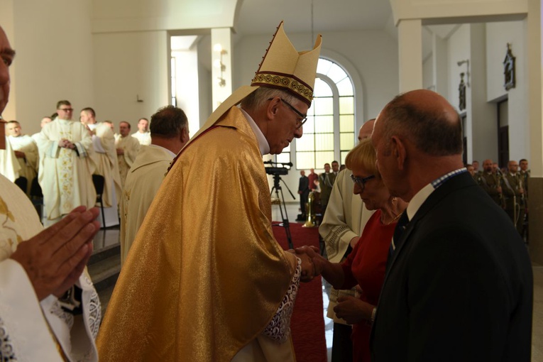 Pierwsza Msza św. w kościele pw. Miłosierdzia Bożego w Starym Sączu