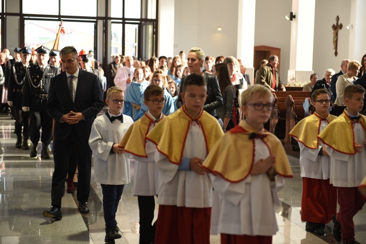 Pierwsza Msza św. w kościele pw. Miłosierdzia Bożego w Starym Sączu