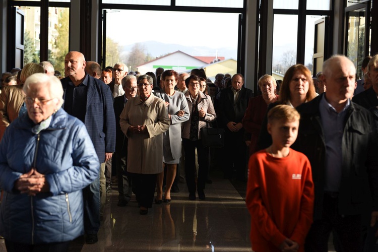 Pierwsza Msza św. w kościele pw. Miłosierdzia Bożego w Starym Sączu