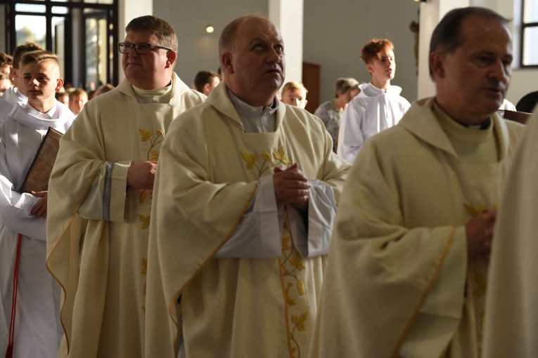 Pierwsza Msza św. w kościele pw. Miłosierdzia Bożego w Starym Sączu