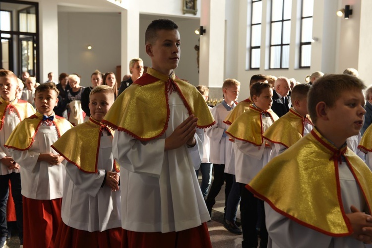 Pierwsza Msza św. w kościele pw. Miłosierdzia Bożego w Starym Sączu