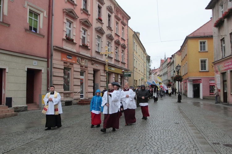 Święci w Złotoryi