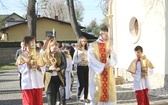 Korowod Świętych w bazylice w Hałcnowie - 2019