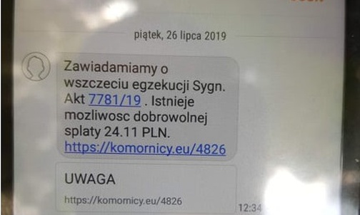 Śląskie. Oszustwo na SMS czy e-mail? To ostatnio bardzo popularne sposoby wyłudzenia naszych pieniędzy lub danych osobowych
