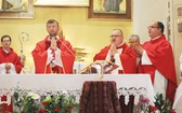 Wprowadzenie relikwii męczenników z Pariacoto do kościoła w Czernichowie