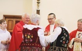 Wprowadzenie relikwii męczenników z Pariacoto do kościoła w Czernichowie