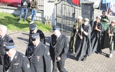 Wprowadzenie relikwii męczenników z Pariacoto do kościoła w Czernichowie