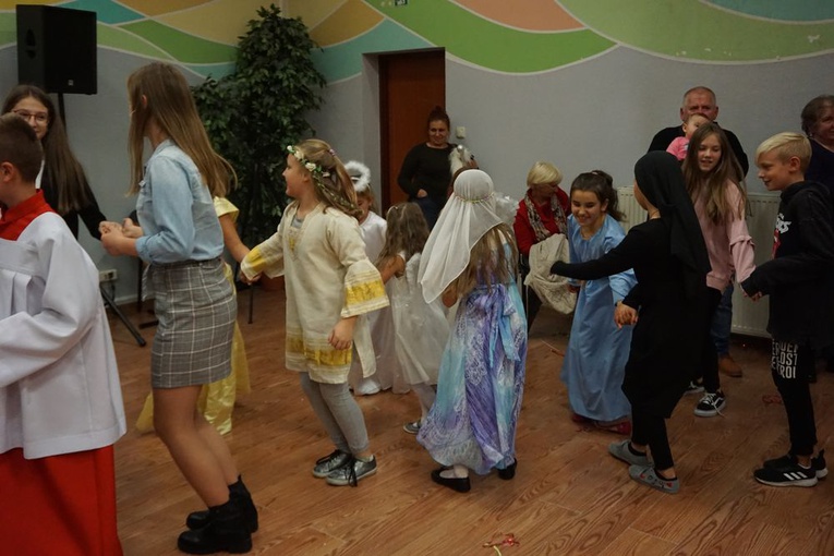 Bal Wszystkich Świętych w Bardzie