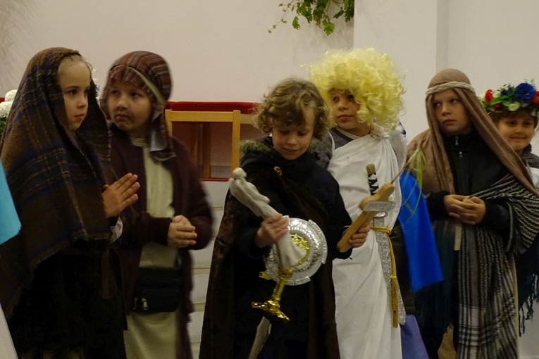 Procesja i Bal Wszystkich Świętych we Wschowie