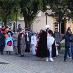 Procesja i Bal Wszystkich Świętych we Wschowie