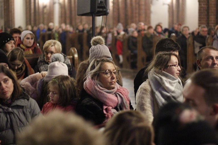 Żyrardów. Noc Świętych
