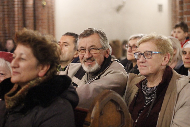Żyrardów. Noc Świętych