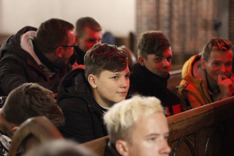 Żyrardów. Noc Świętych