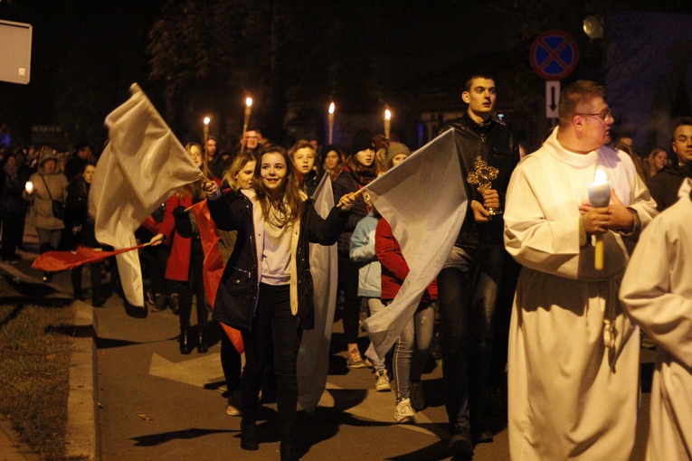 Żyrardów. Noc Świętych