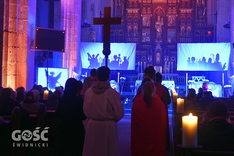 Nabożeństwo z relikwiami świętych i błogosławionych