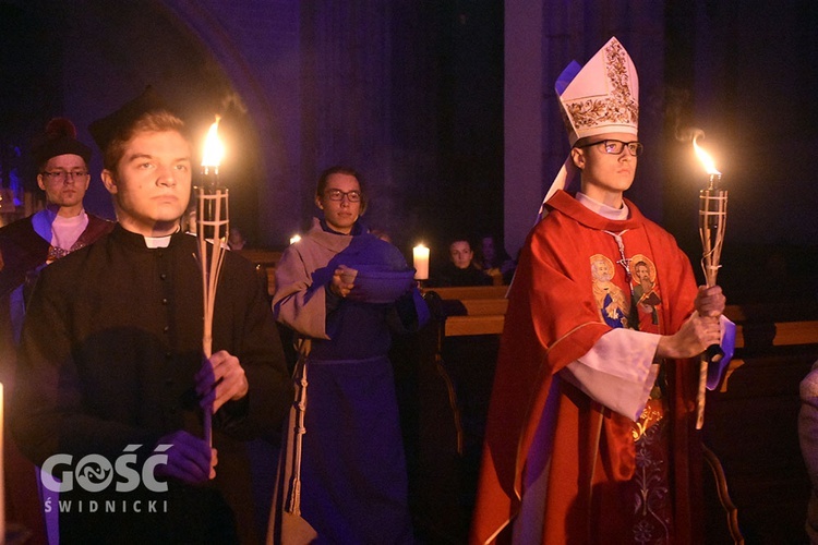 Nabożeństwo z relikwiami świętych i błogosławionych