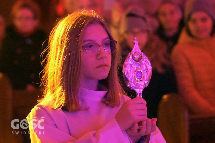 Nabożeństwo z relikwiami świętych i błogosławionych