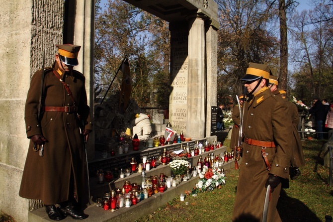 Uroczystość Wszystkich Świętych na Cmenatrzu Rakowickim 2019