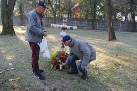 Stalowa Wola. Cmentarz wojskowy.