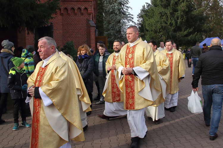 Msza św. w uroczystość Wszystkich Świętych w Koszalinie