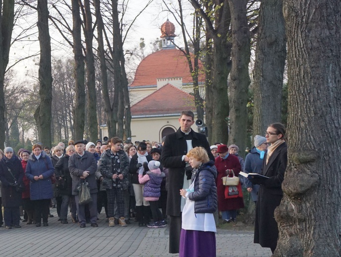 Wszystkich Świętych na cmentarzu Centralnym w Gliwicach