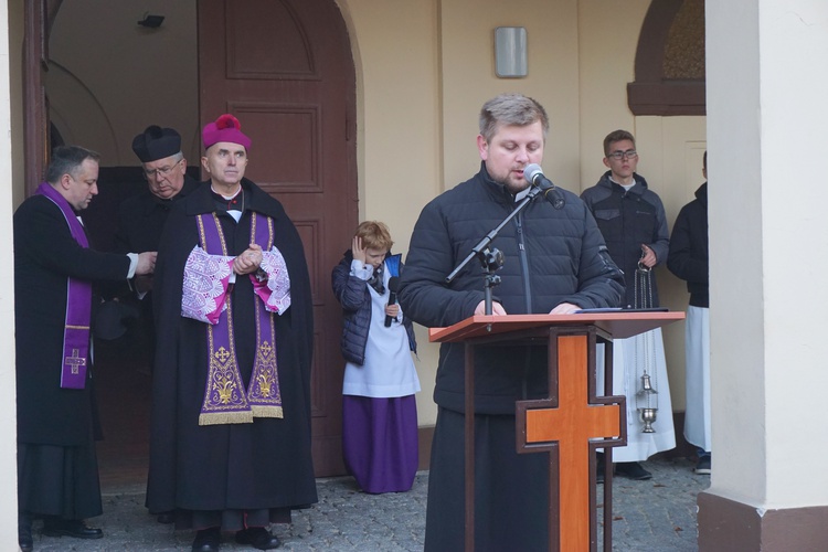 Wszystkich Świętych na cmentarzu Centralnym w Gliwicach