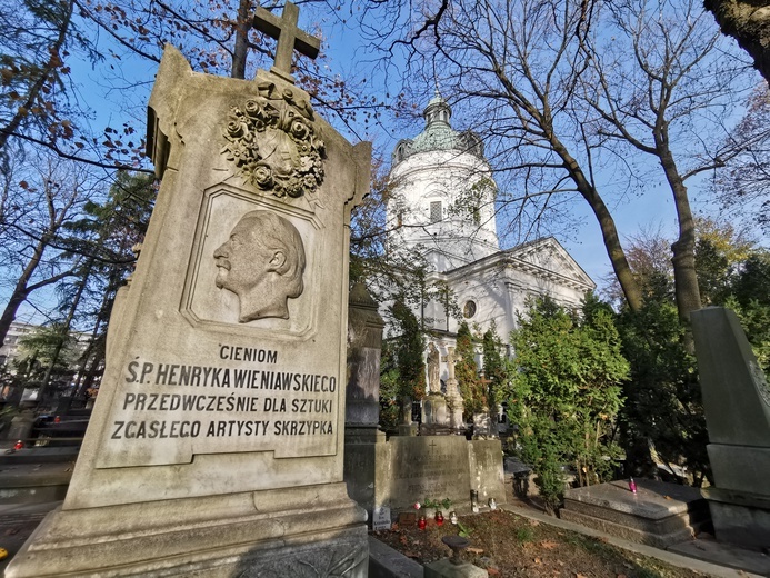 Najpiękniejsza nekropolia stolicy