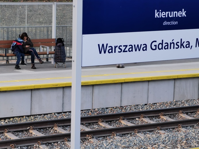 Nowa stacja Warszawa Powązki już czynna