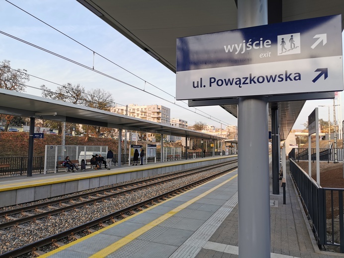 Nowa stacja Warszawa Powązki już czynna